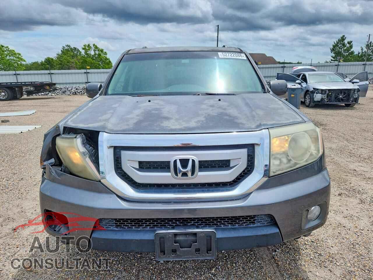 HONDA PILOT 2011 - 5FNYF4H92BB001070