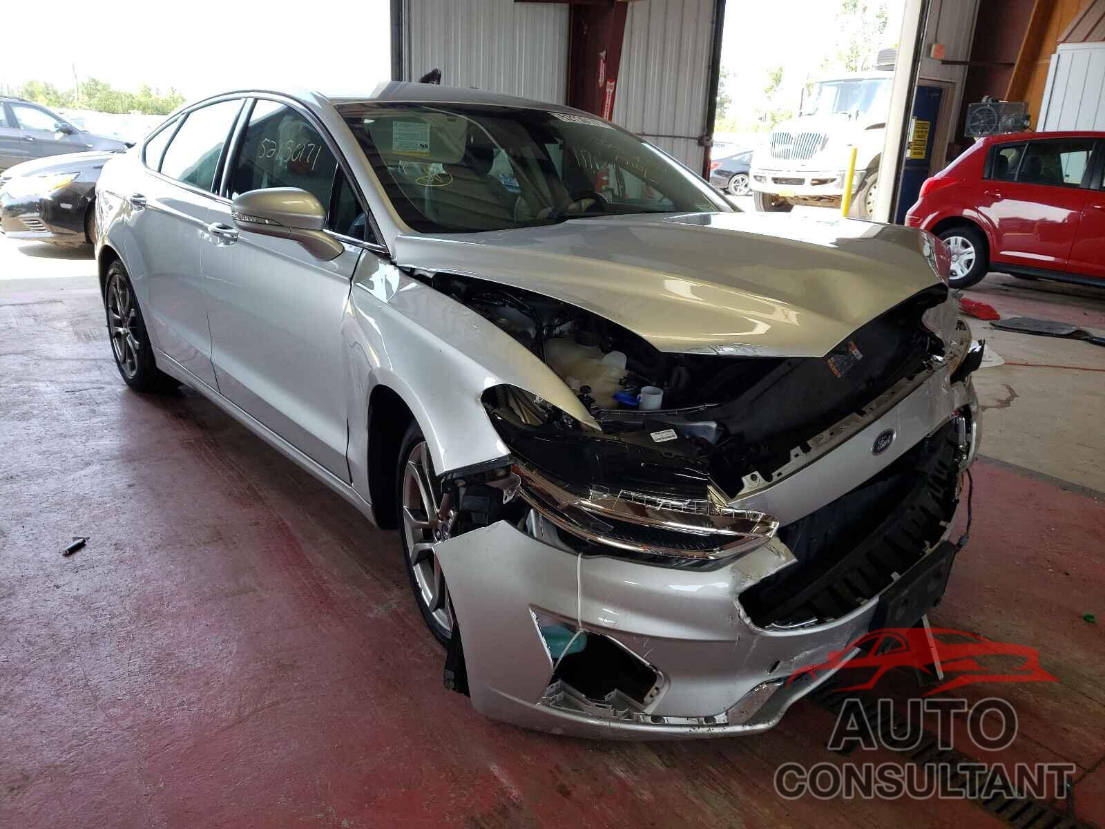 FORD FUSION 2019 - 3FA6P0CD8KR224713