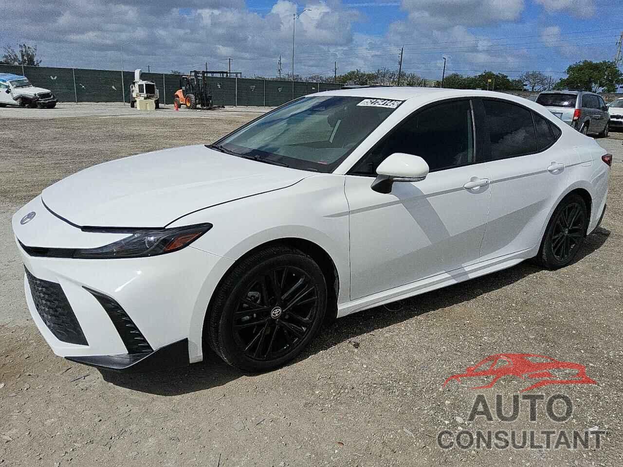 TOYOTA CAMRY 2025 - 4T1DAACK3SU533534