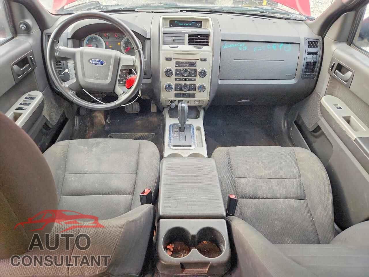 FORD ESCAPE 2010 - 1FMCU0D79AKA53158