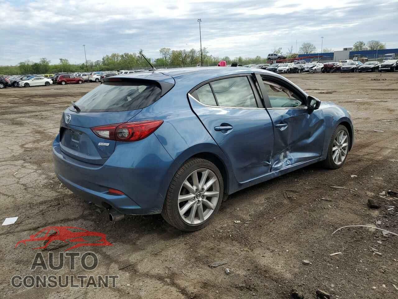MAZDA 3 2017 - 3MZBN1L7XHM106793