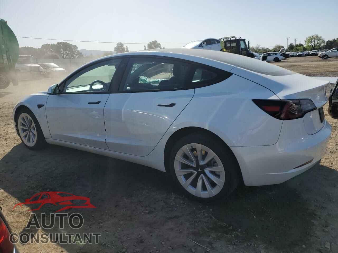 TESLA MODEL 3 2023 - 5YJ3E1EAXPF510311