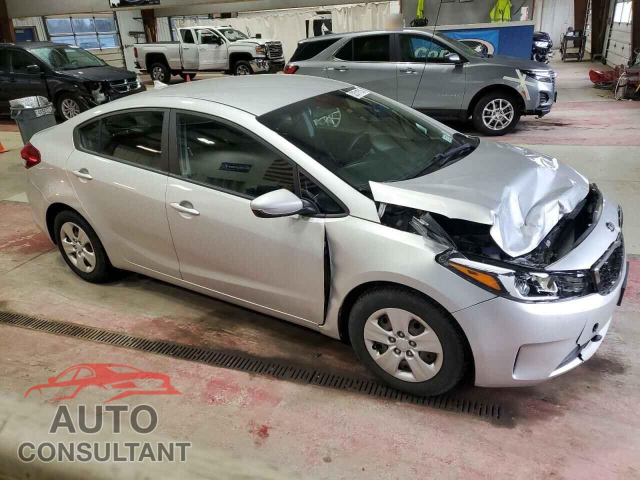 KIA FORTE 2017 - 3KPFK4A75HE099991