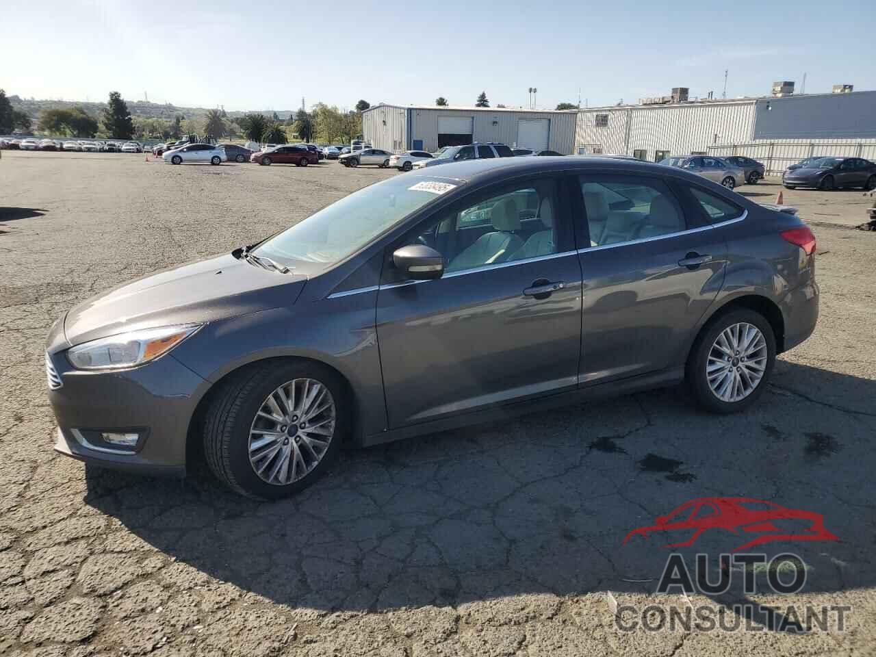 FORD FOCUS 2015 - 1FADP3J20FL322228