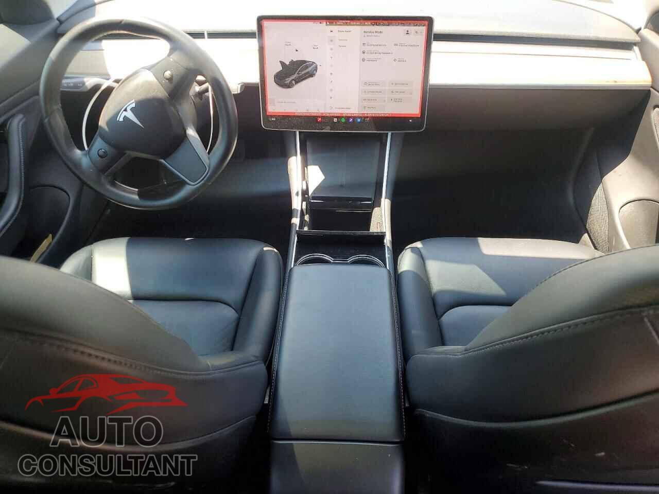 TESLA MODEL 3 2018 - 5YJ3E1EA8JF042375