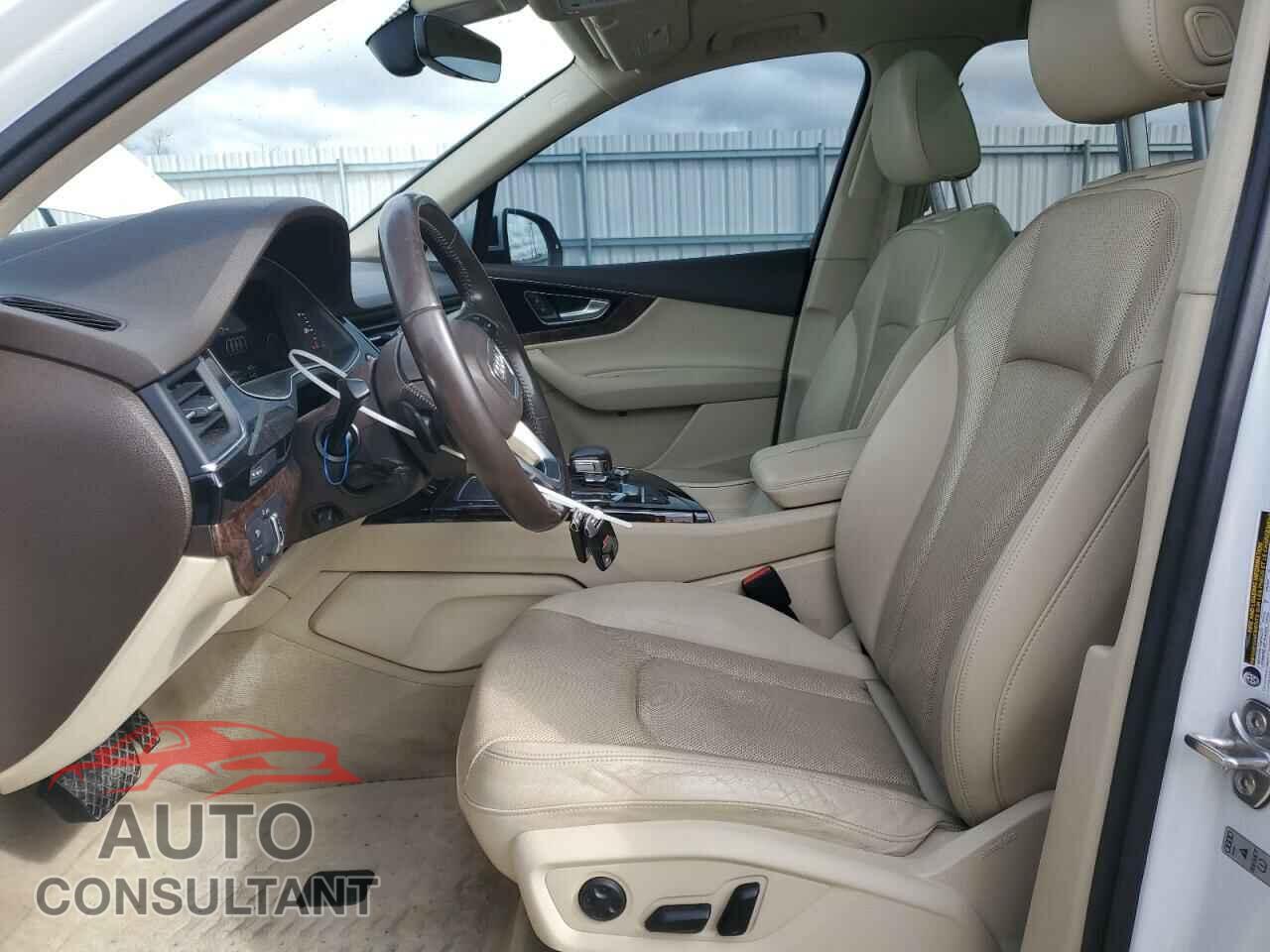 AUDI Q7 2017 - WA1LAAF74HD026622