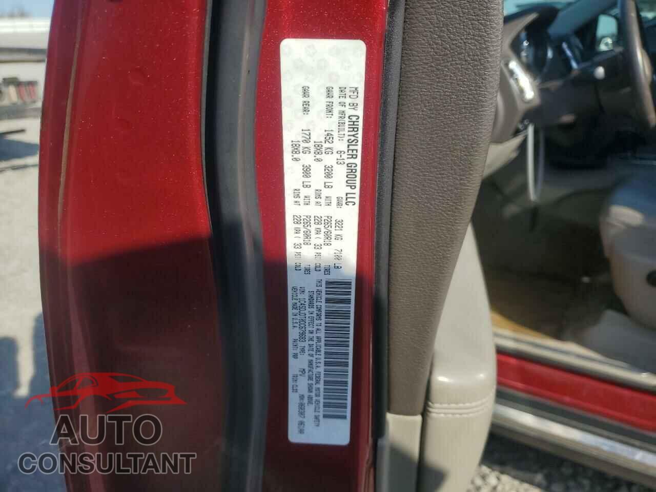 DODGE DURANGO 2013 - 1C4SDJDT0DC679683
