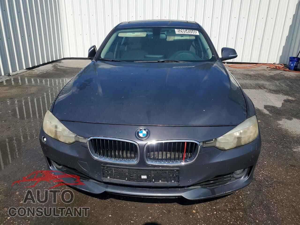 BMW 3 SERIES 2013 - WBA3B5C57DF597742