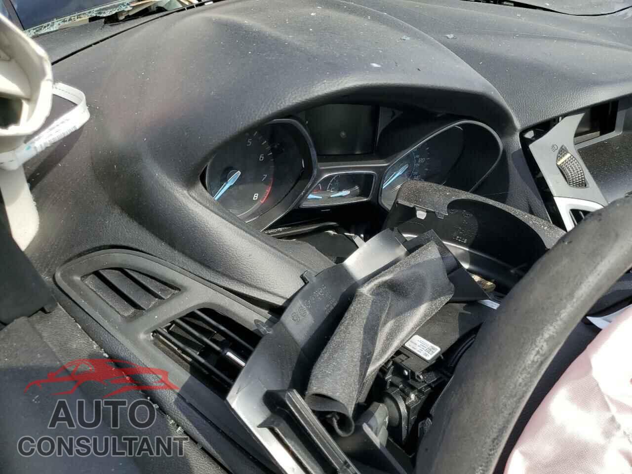 FORD FOCUS 2014 - 1FADP3F29EL463077
