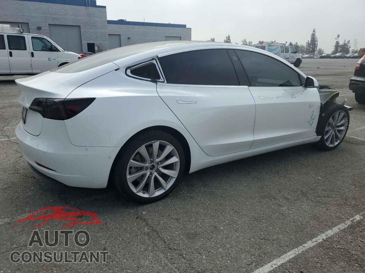 TESLA MODEL 3 2018 - 5YJ3E1EA5JF053673