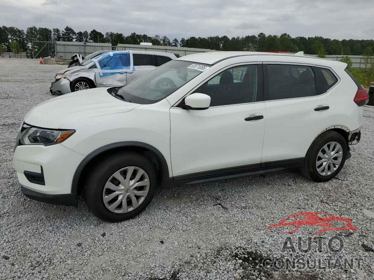 NISSAN ROGUE 2017 - KNMAT2MT4HP596888