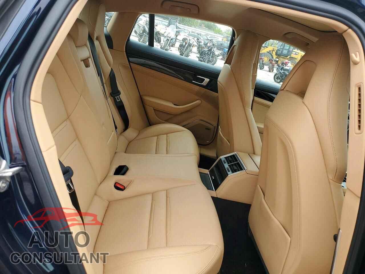PORSCHE PANAMERA 2021 - WP0AJ2A75ML114220