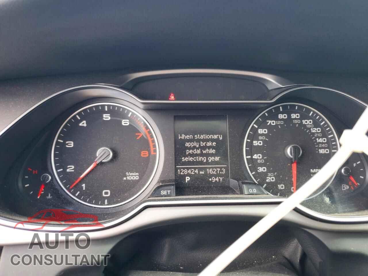 AUDI A4 2013 - WAUBFAFL7DA187345