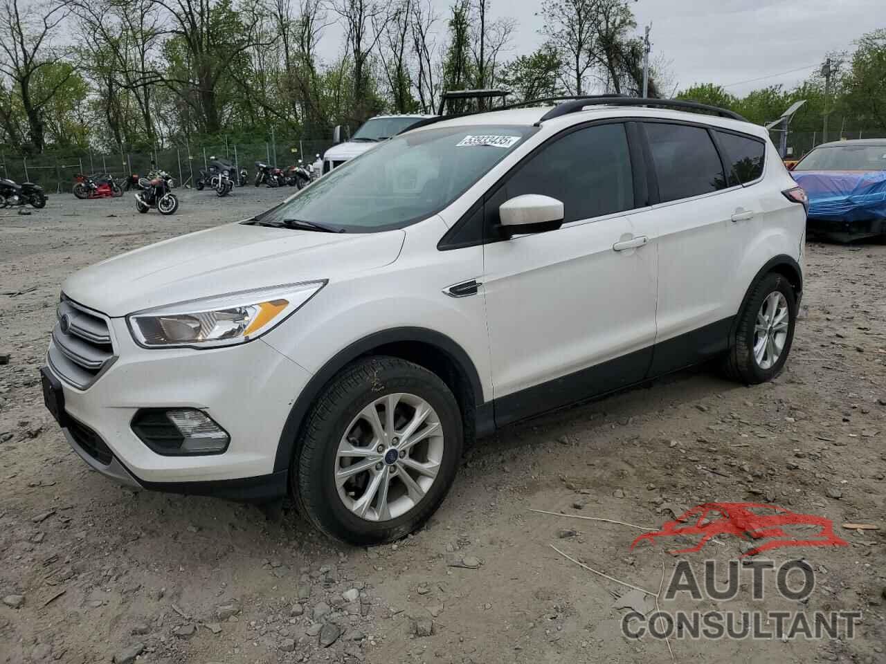 FORD ESCAPE 2018 - 1FMCU0GD2JUB95289