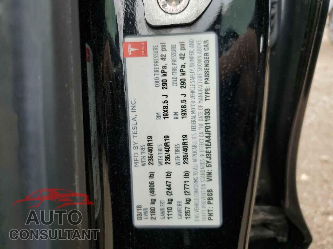 TESLA MODEL 3 2018 - 5YJ3E1EA4JF011933
