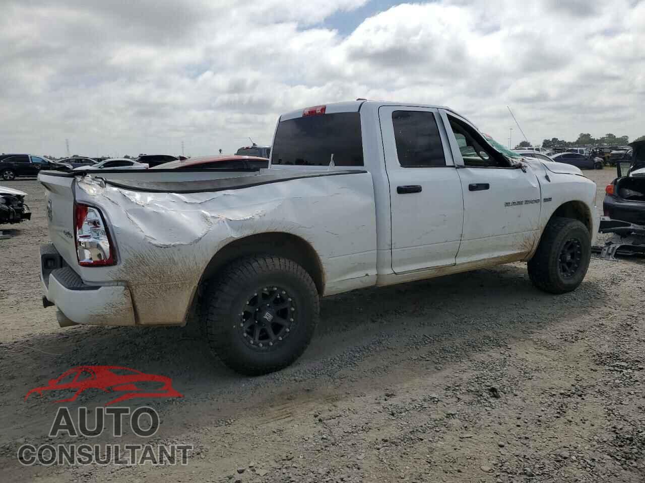 DODGE RAM 1500 2012 - 1C6RD7FT2CS142257