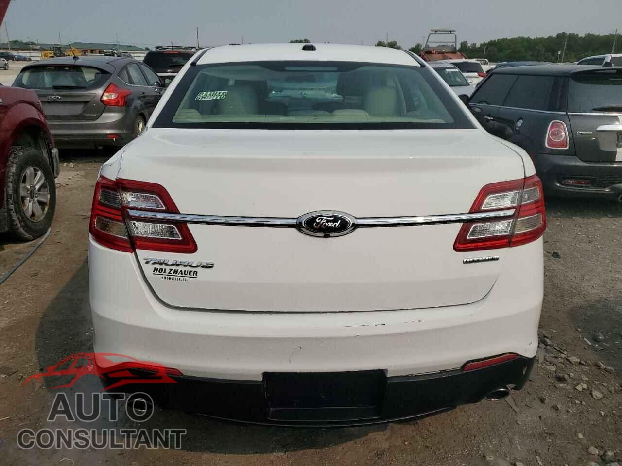 FORD TAURUS 2016 - 1FAHP2D89GG100390