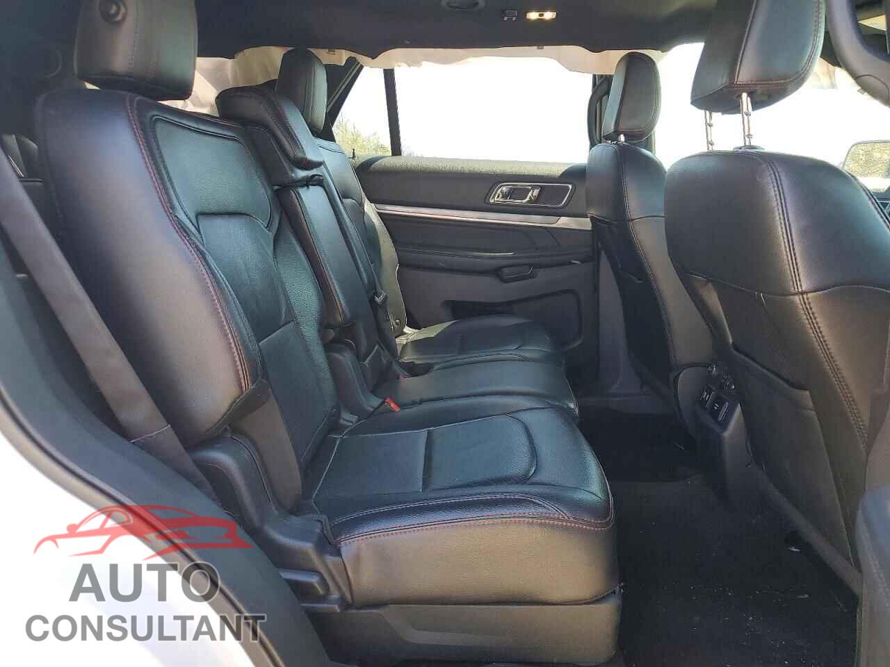 FORD EXPLORER 2018 - 1FM5K8GT6JGB37401