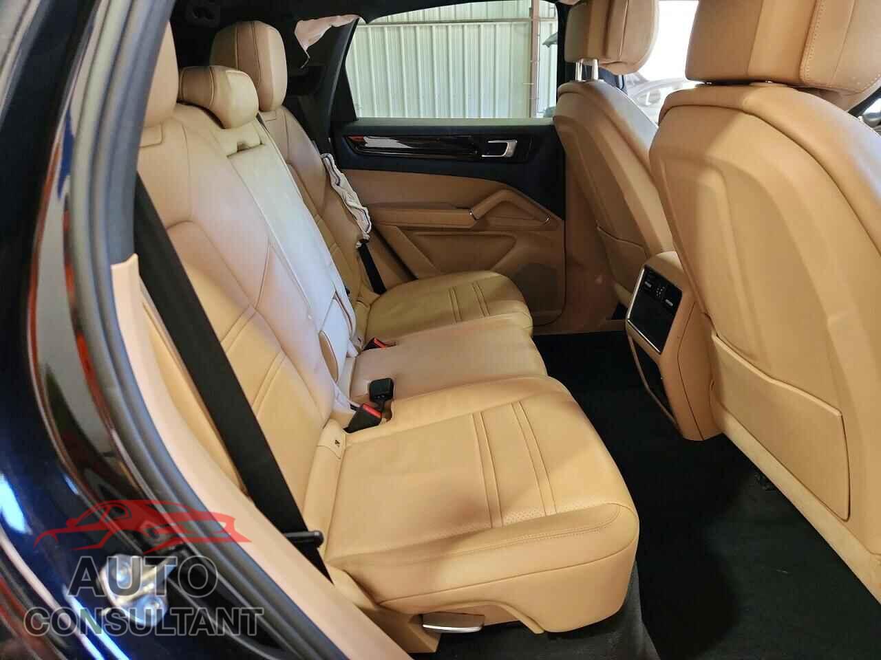 PORSCHE CAYENNE 2020 - WP1AA2AY1LDA04135