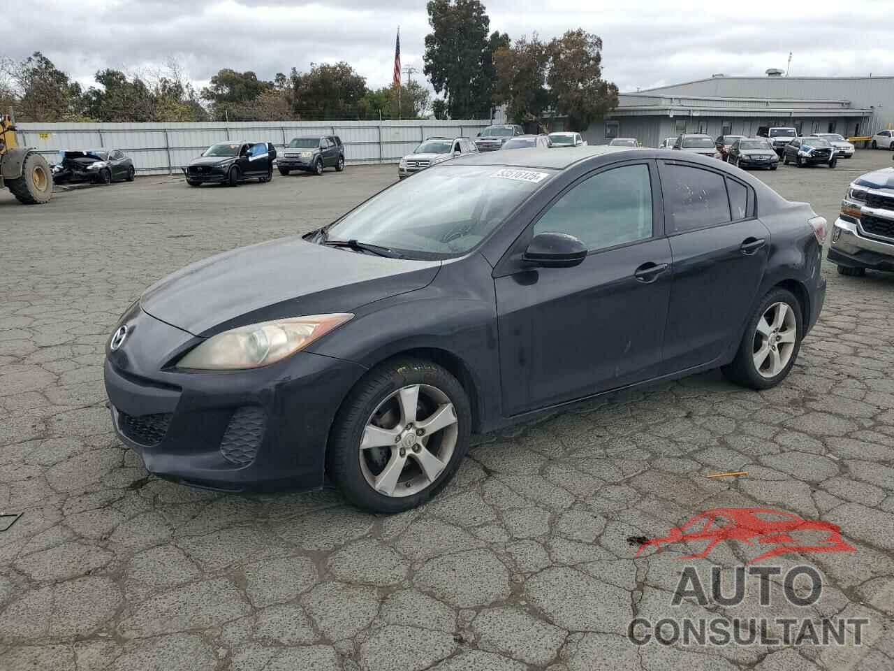 MAZDA 3 2013 - JM1BL1UP5D1759384
