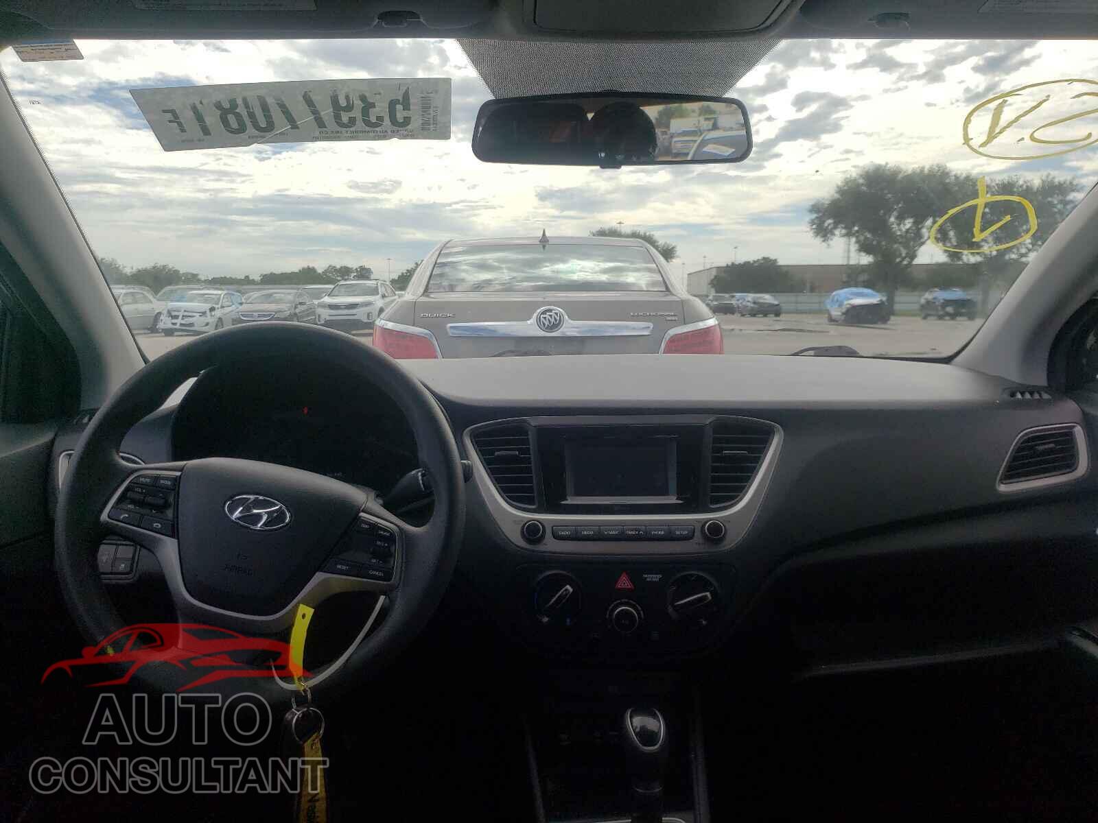 HYUNDAI ACCENT 2019 - 3KPC24A33KE044754