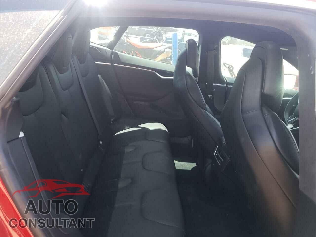 TESLA MODEL S 2017 - 5YJSA1E25HF192678
