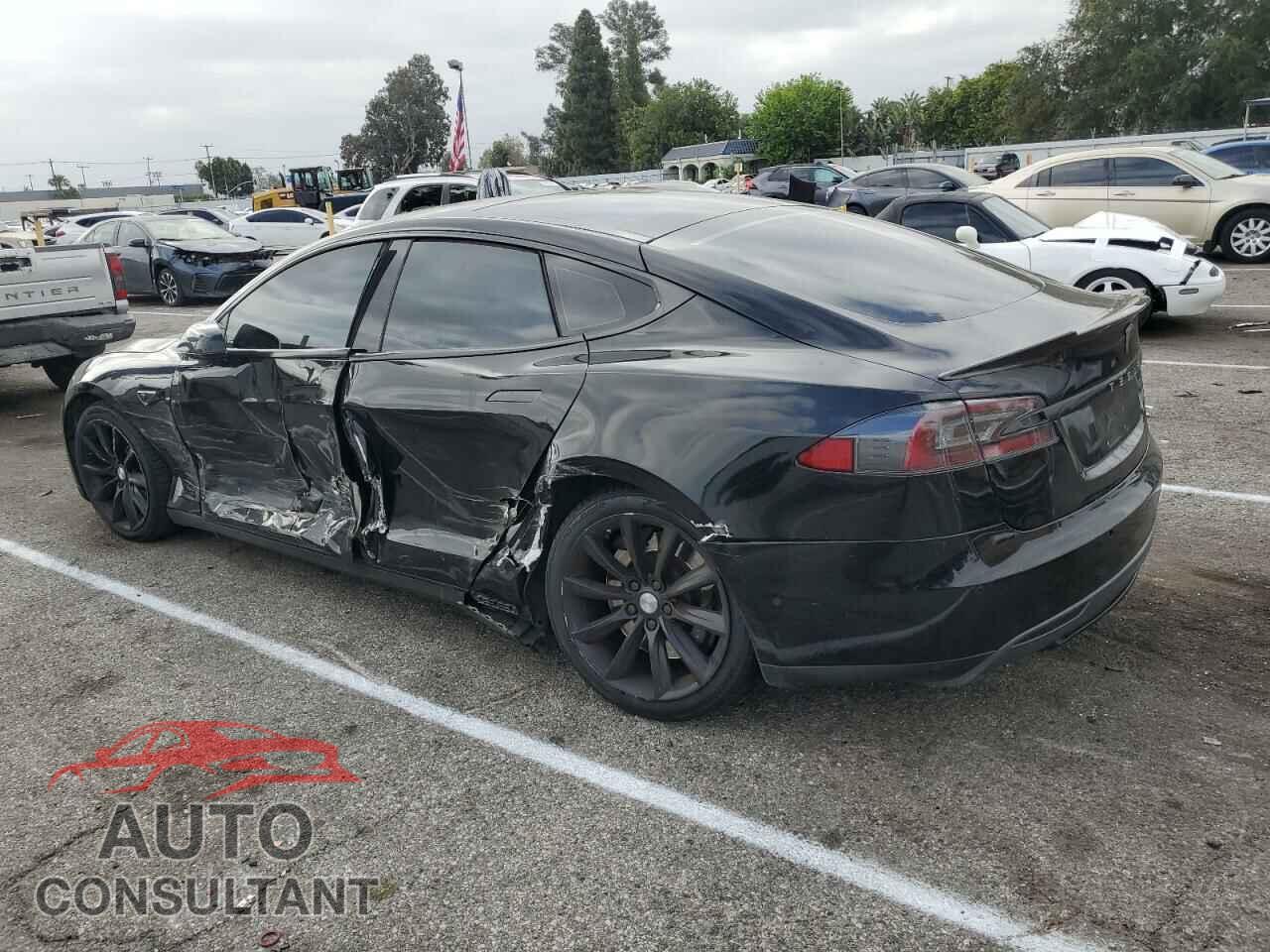 TESLA MODEL S 2016 - 5YJSA1E11GF122150