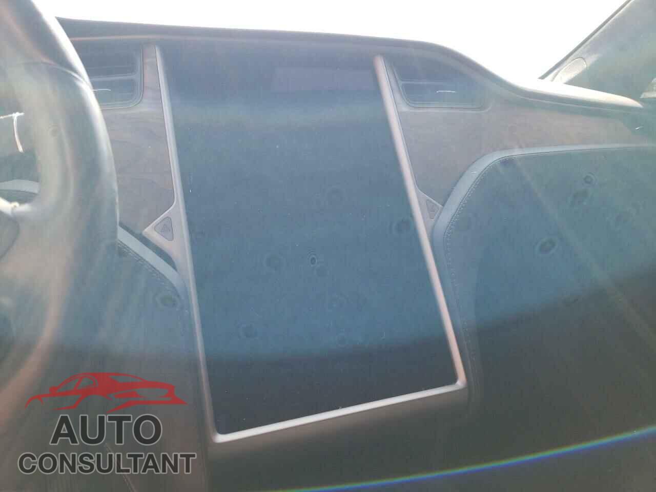 TESLA MODEL S 2018 - 5YJSA1E23JF273748