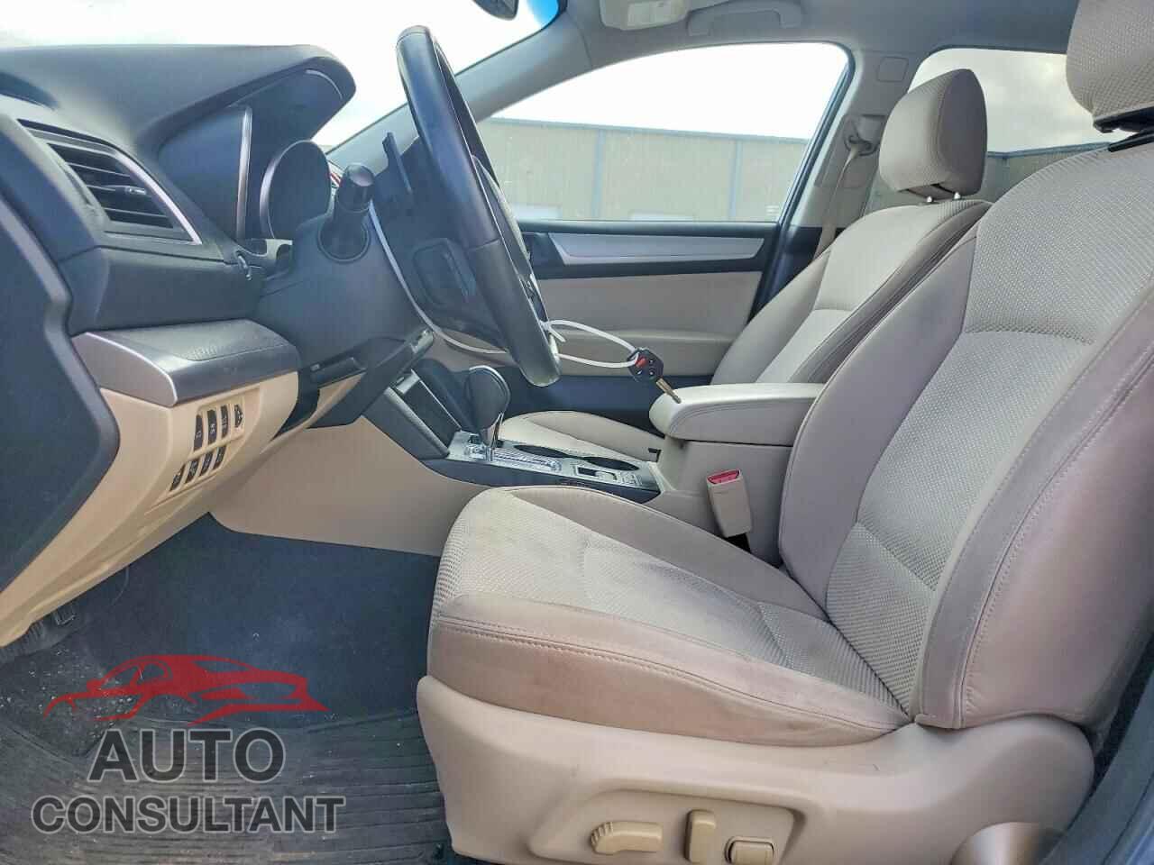 SUBARU OUTBACK 2016 - 4S4BSBHC4G3215818