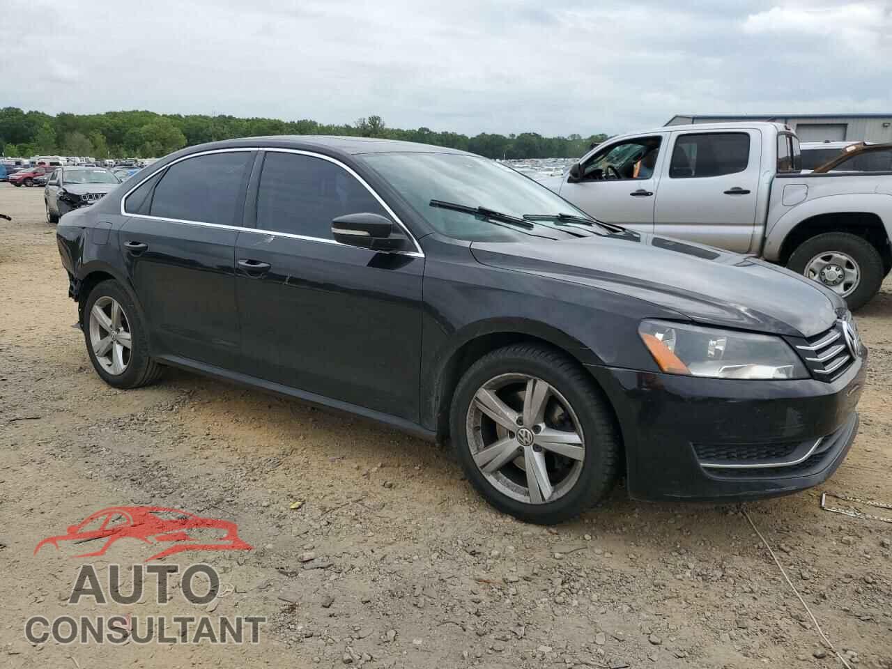 VOLKSWAGEN PASSAT 2013 - 1VWBH7A3XDC148855