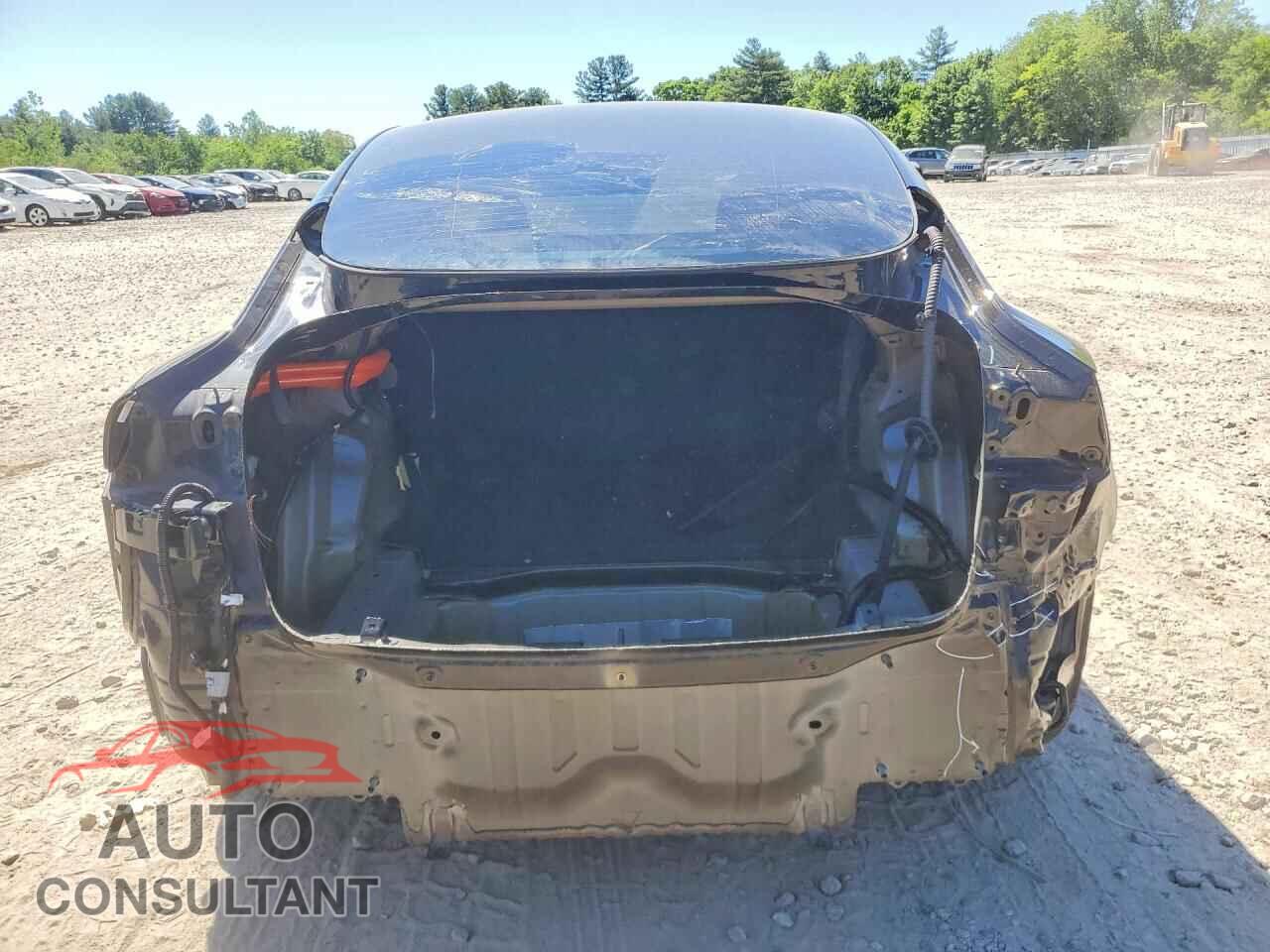 TESLA MODEL 3 2021 - 5YJ3E1EB3MF924535
