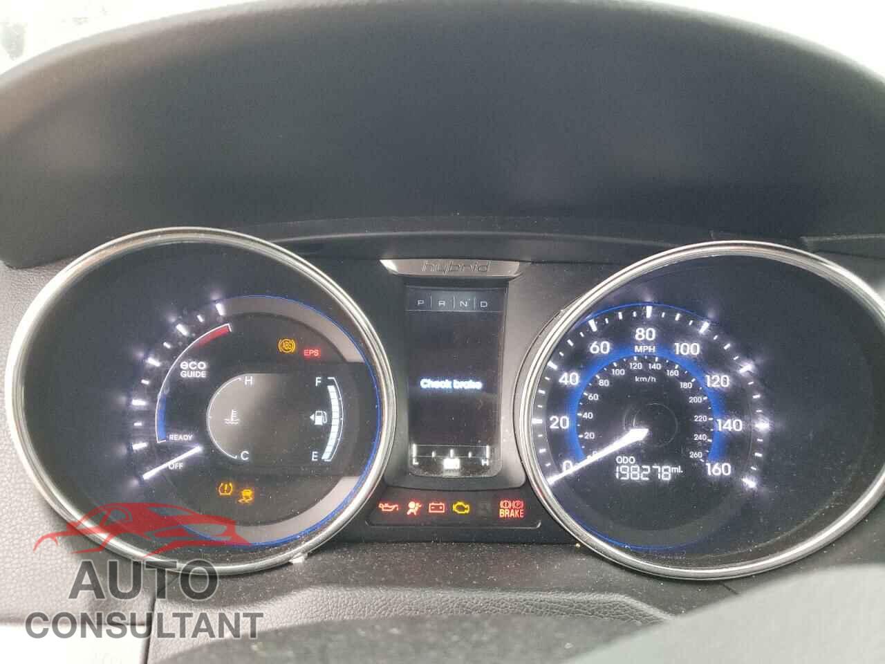 HYUNDAI SONATA 2015 - KMHEC4A44FA120307