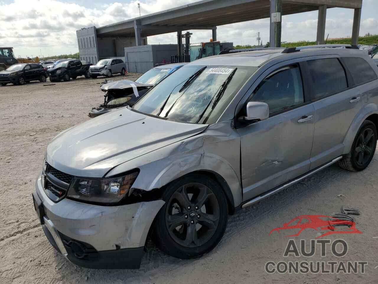 DODGE JOURNEY 2020 - 3C4PDCGB9LT272713