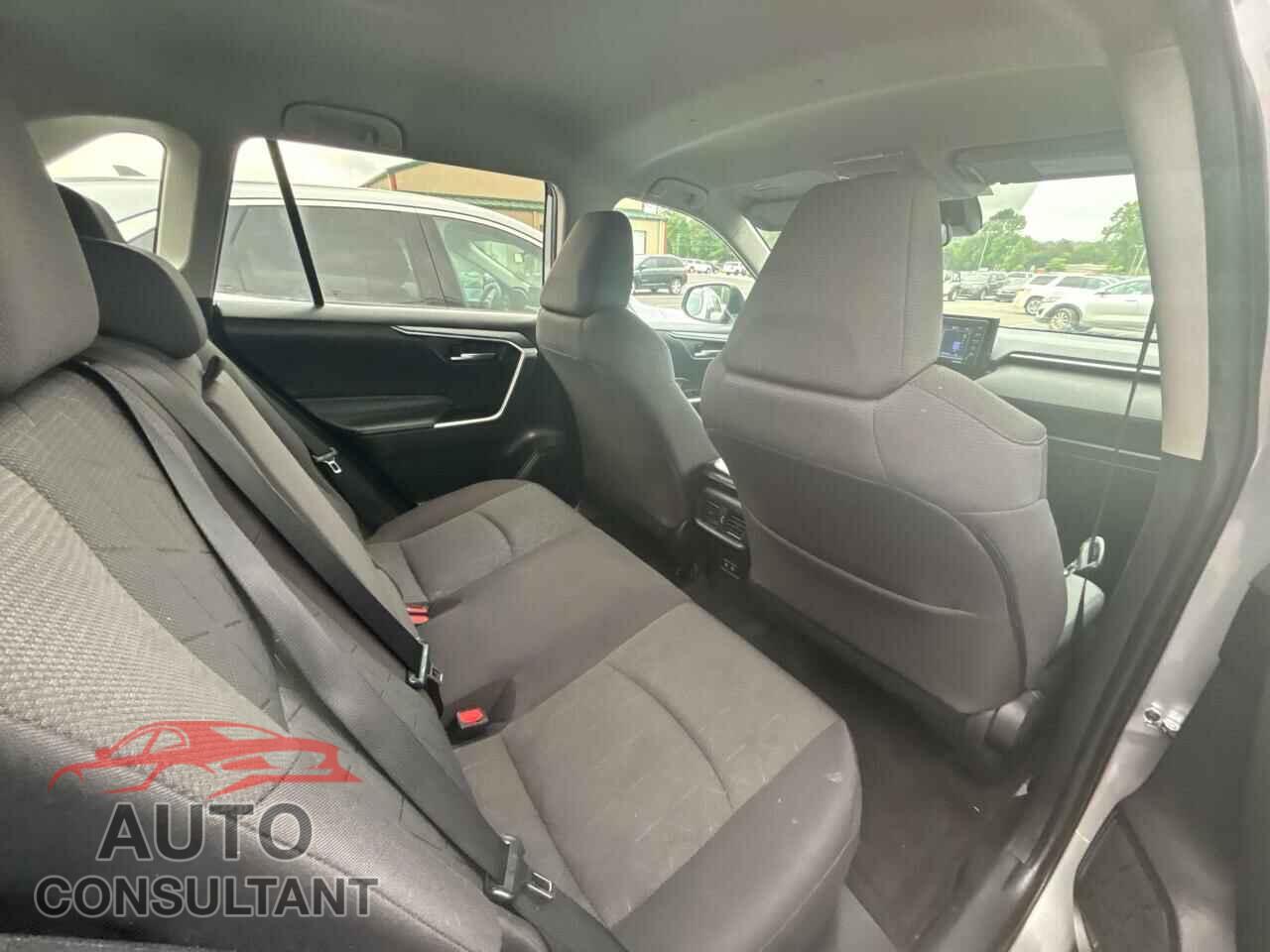 TOYOTA RAV4 2021 - 2T3W1RFV7MC146140