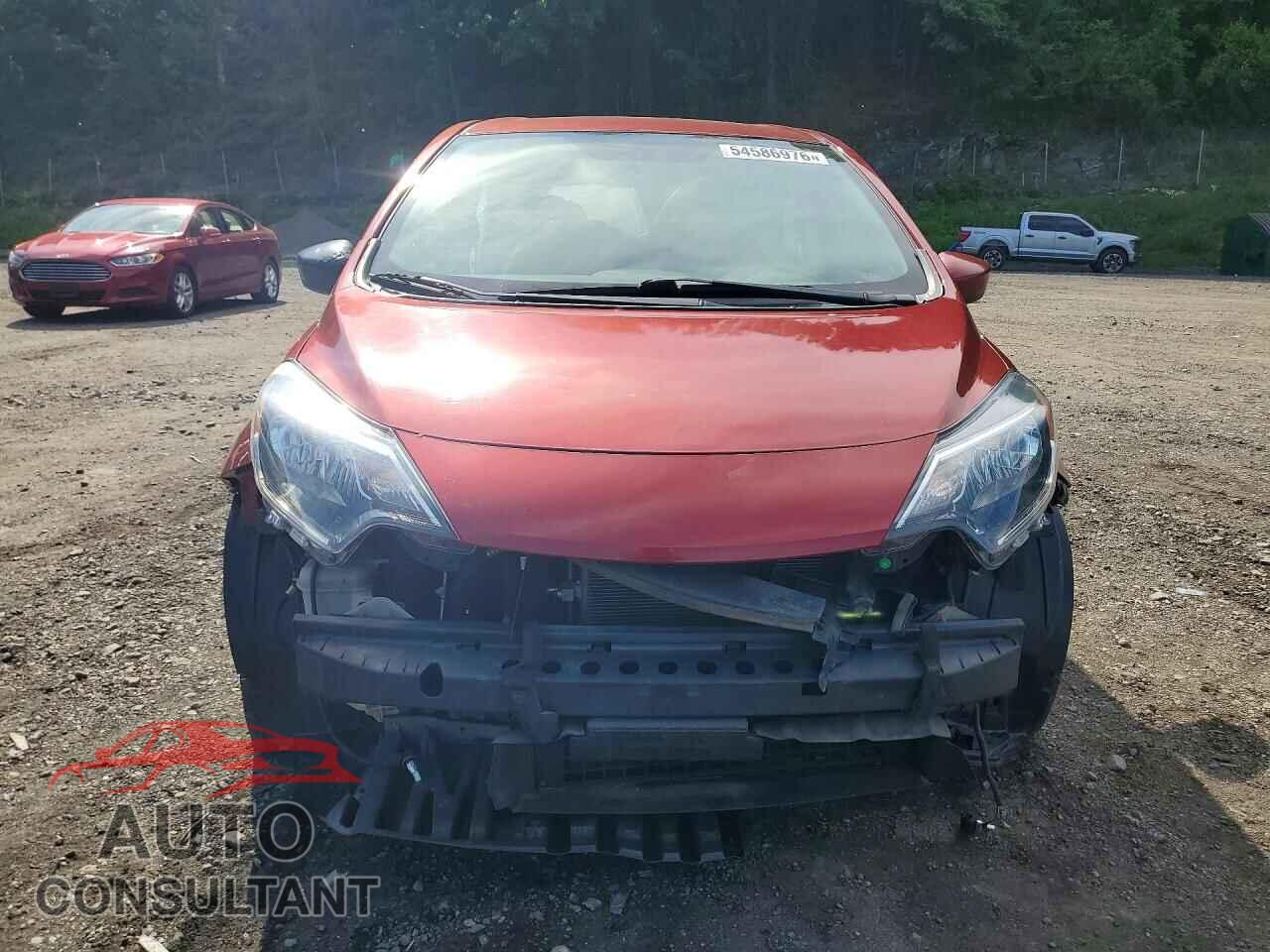 NISSAN VERSA 2017 - 3N1CE2CP2HL381130