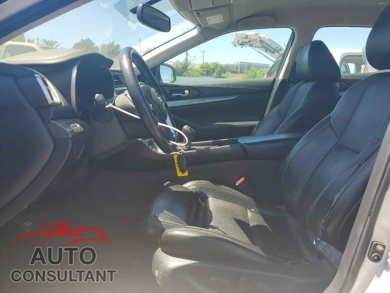 NISSAN MAXIMA 2017 - 1N4AA6AP8HC426356