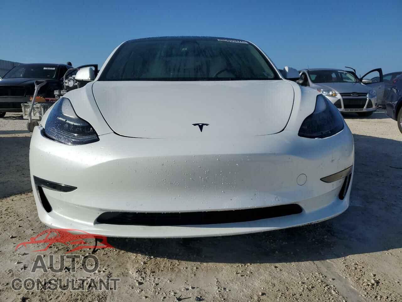 TESLA MODEL 3 2022 - 5YJ3E1EA8NF331424