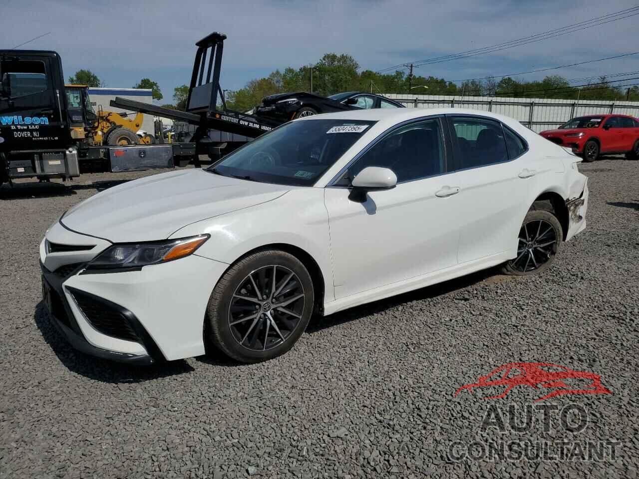 TOYOTA CAMRY 2021 - 4T1G11AK9MU424241