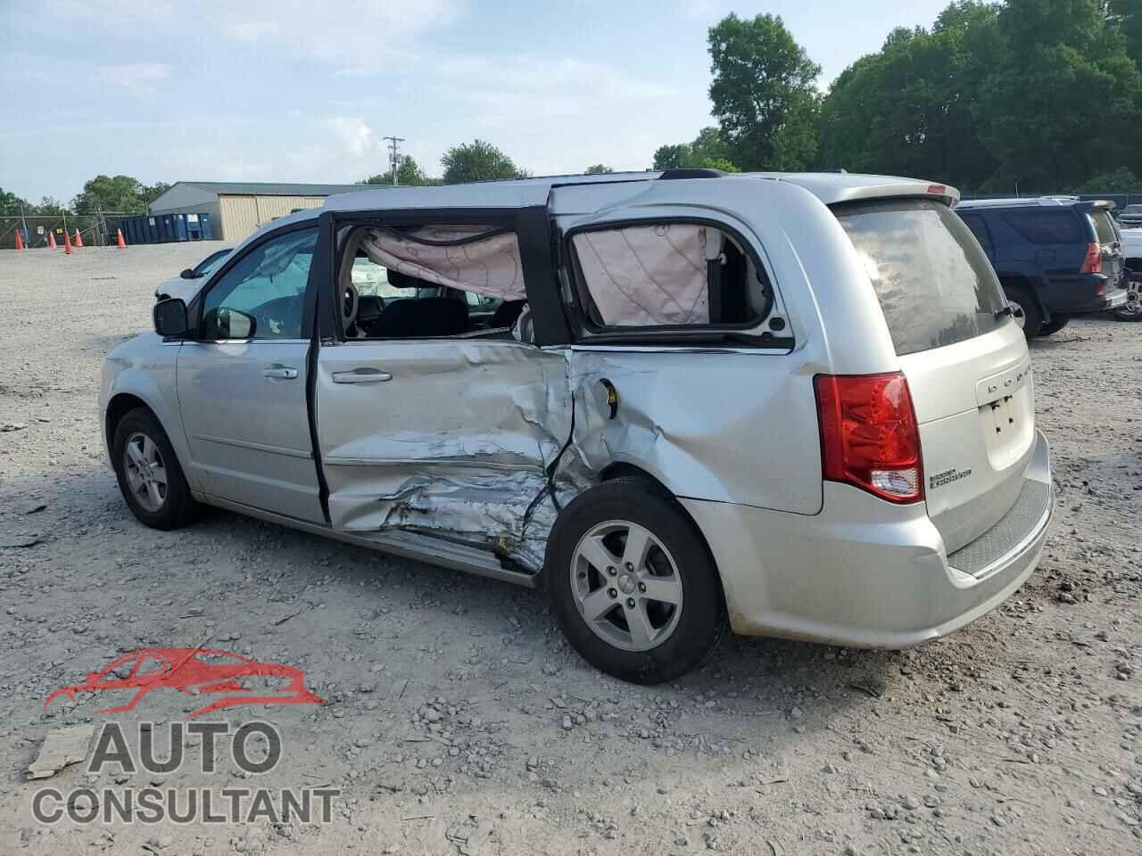 DODGE CARAVAN 2011 - 2D4RN5DG3BR678752