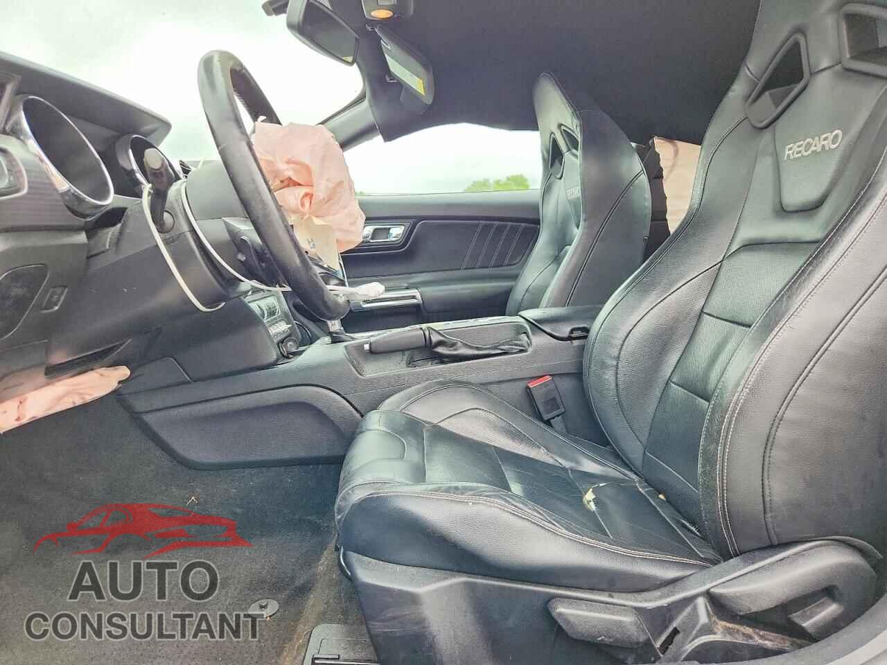 FORD MUSTANG 2017 - 1FA6P8TH7H5212422