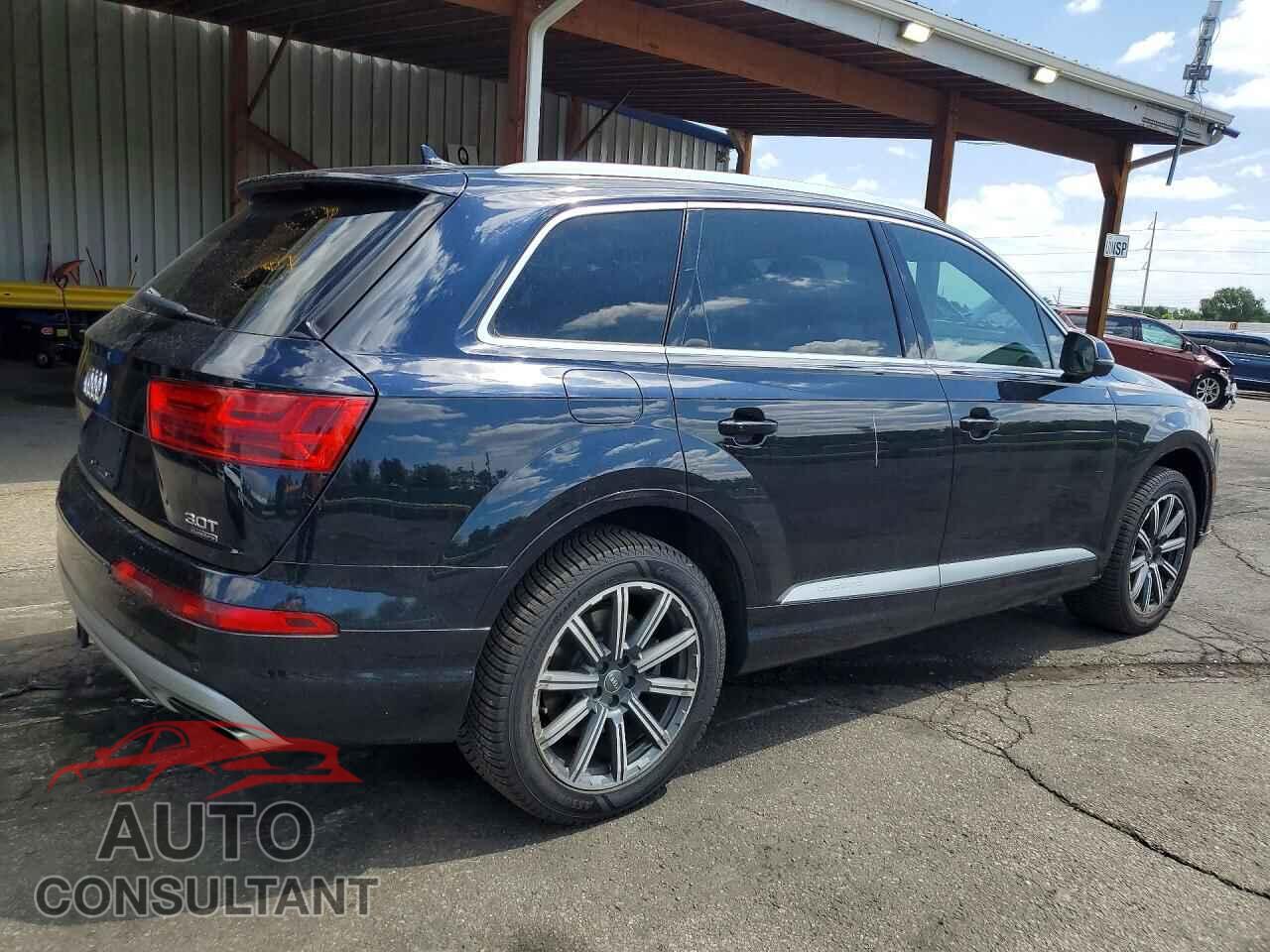 AUDI Q7 2017 - WA1LAAF72HD024724