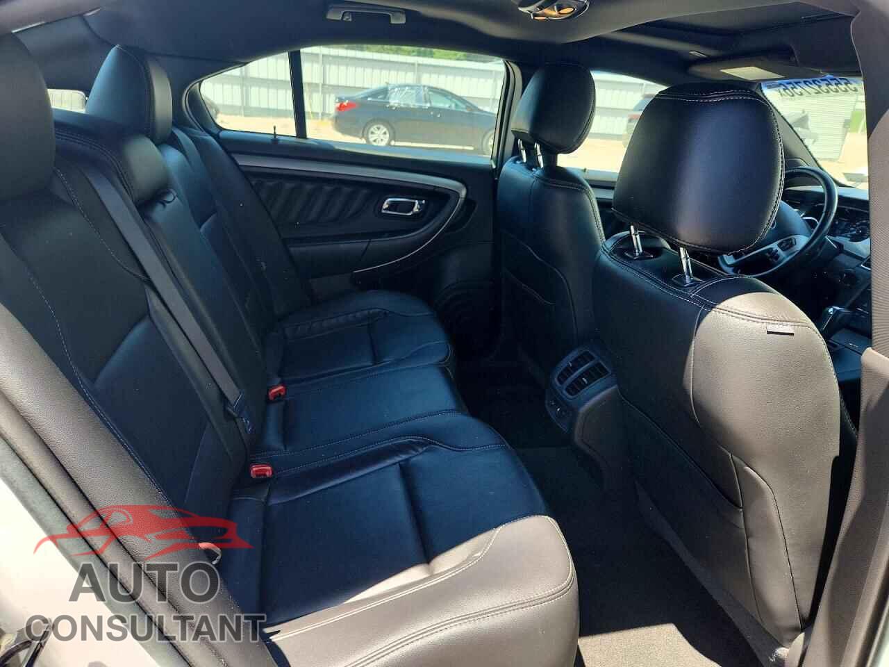 FORD TAURUS 2013 - 1FAHP2E86DG111227