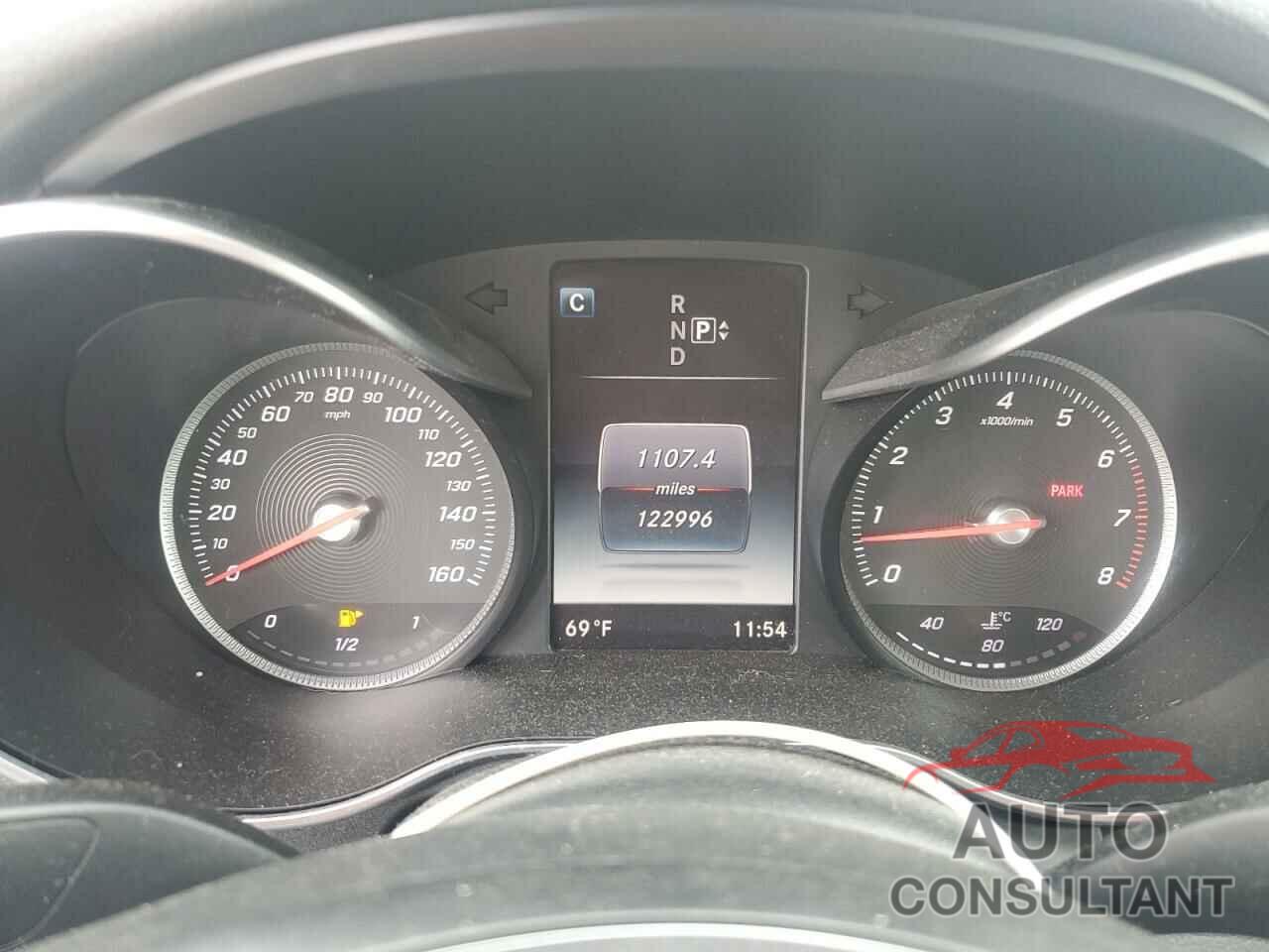 MERCEDES-BENZ C-CLASS 2015 - 55SWF4KB5FU091158
