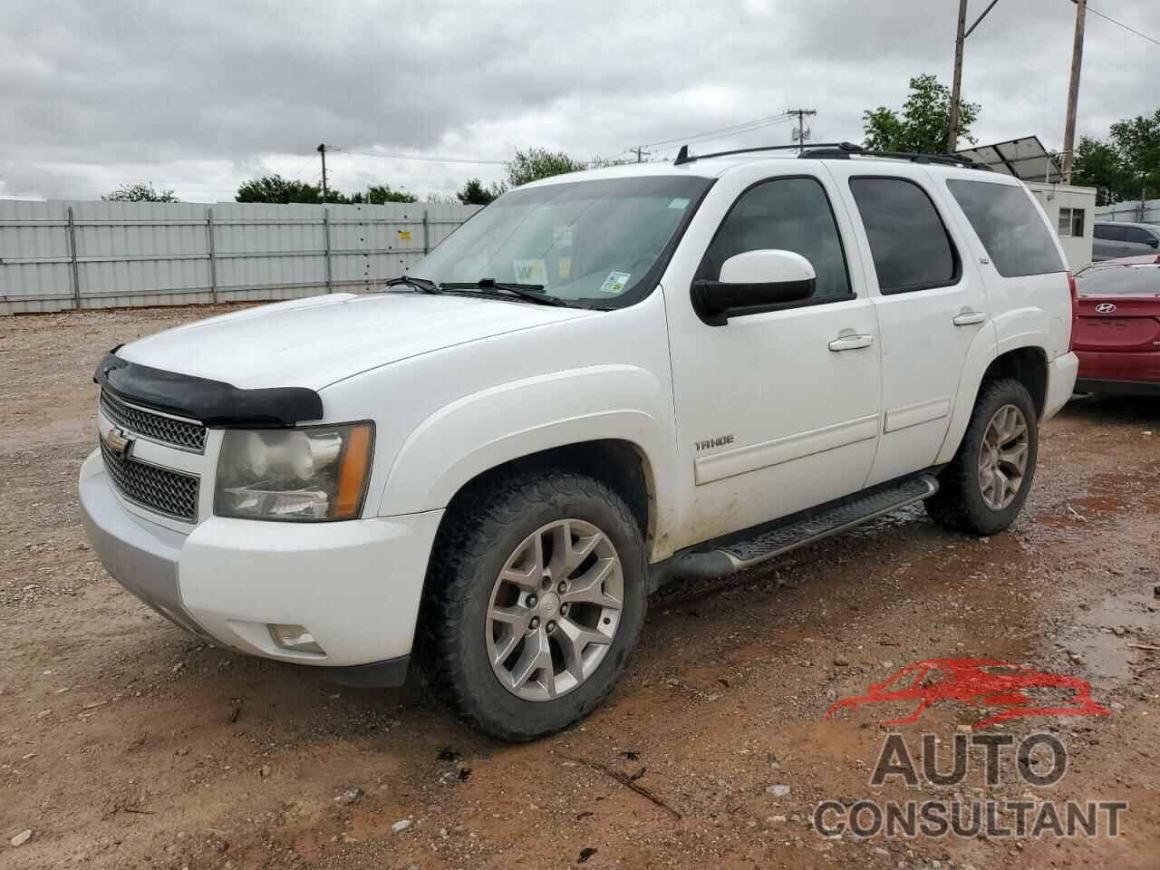 CHEVROLET TAHOE 2011 - 1GNSKBE04BR148231