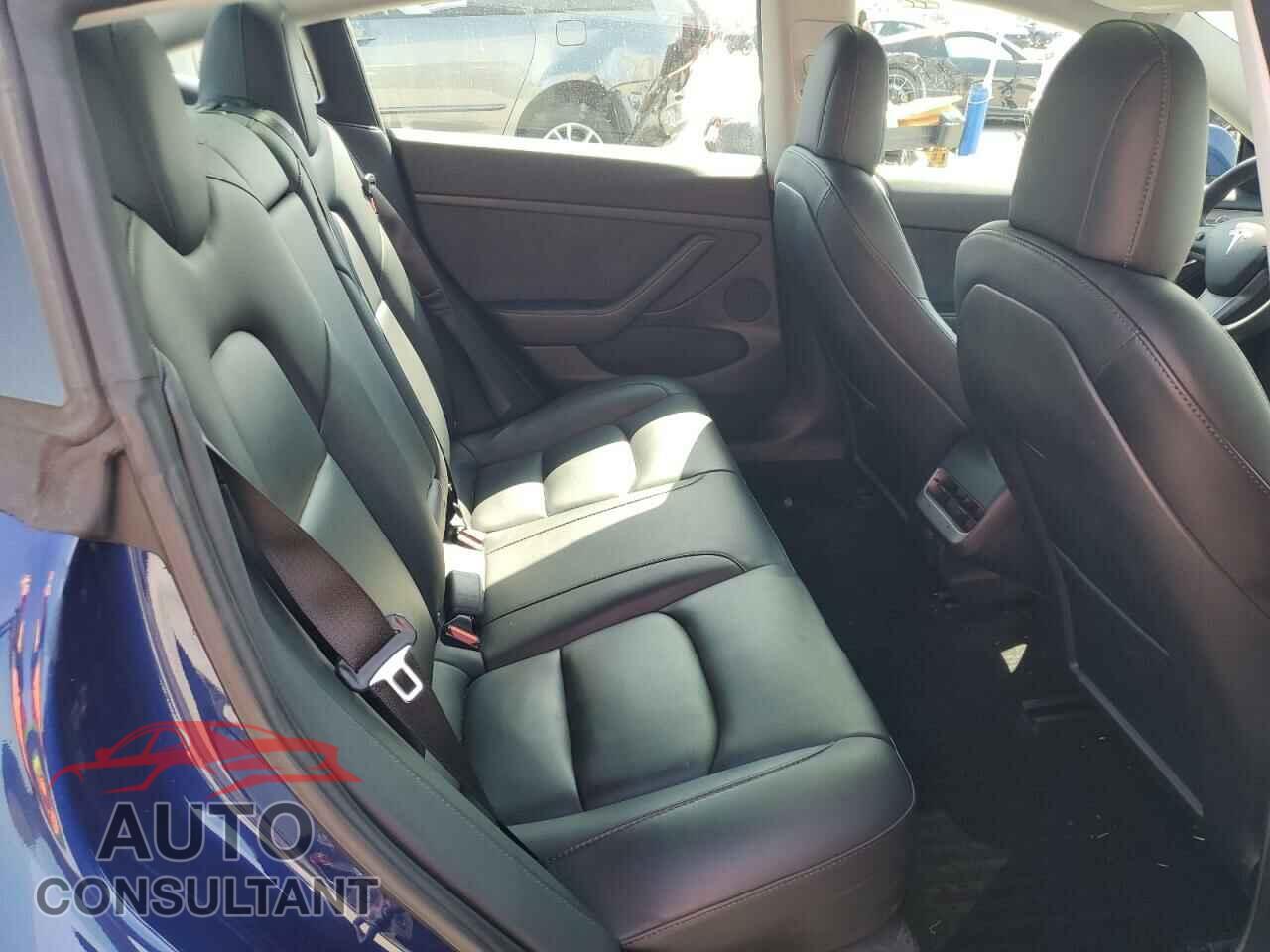 TESLA MODEL 3 2022 - 5YJ3E1EA8NF331990