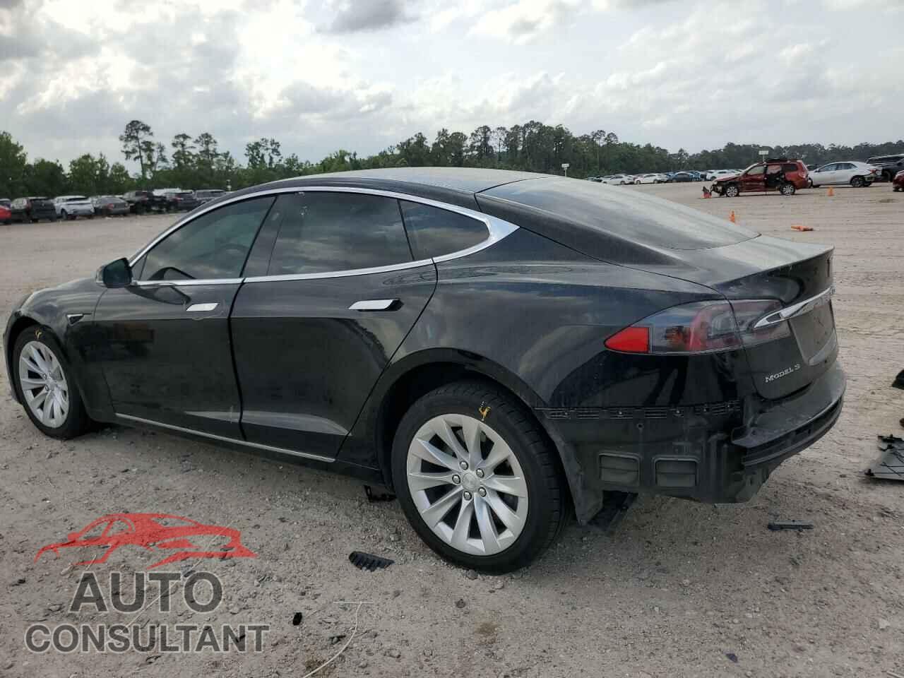 TESLA MODEL S 2018 - 5YJSA1E29JF281854
