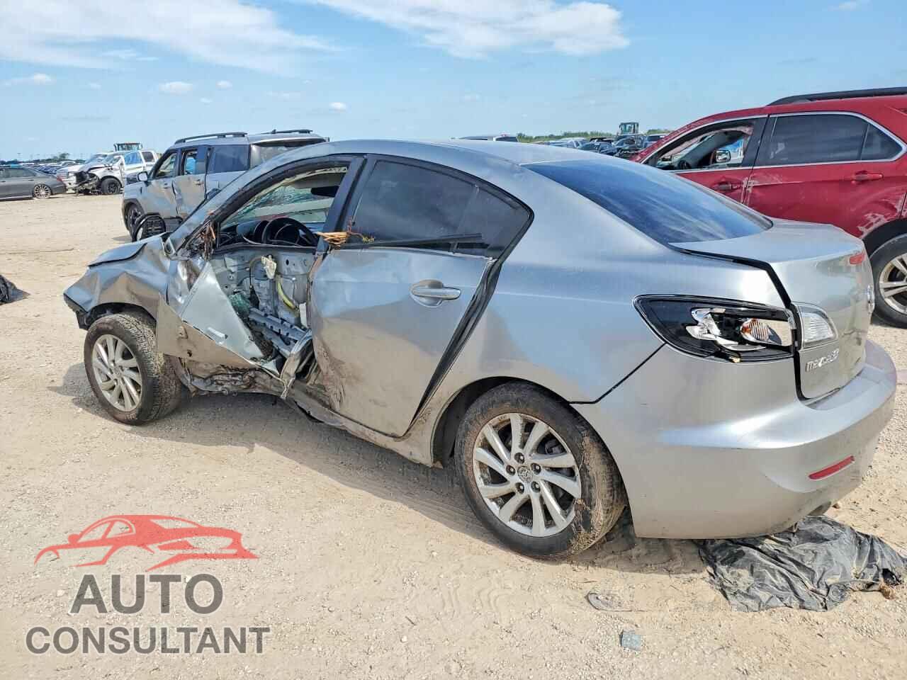 MAZDA 3 2012 - JM1BL1V74C1633529