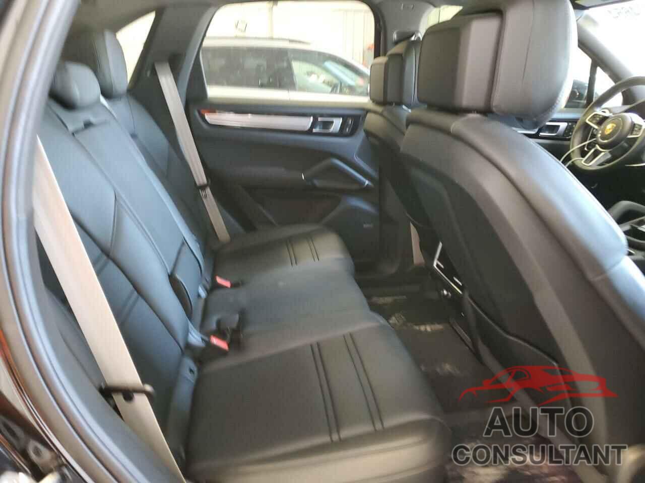 PORSCHE CAYENNE 2022 - WP1AA2AY1NDA06096
