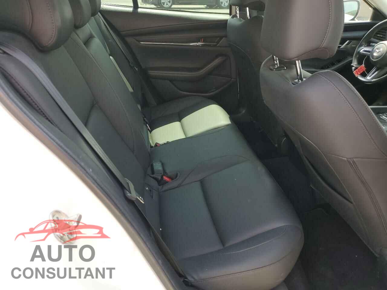 MAZDA 3 2019 - 3MZBPADL2KM105425