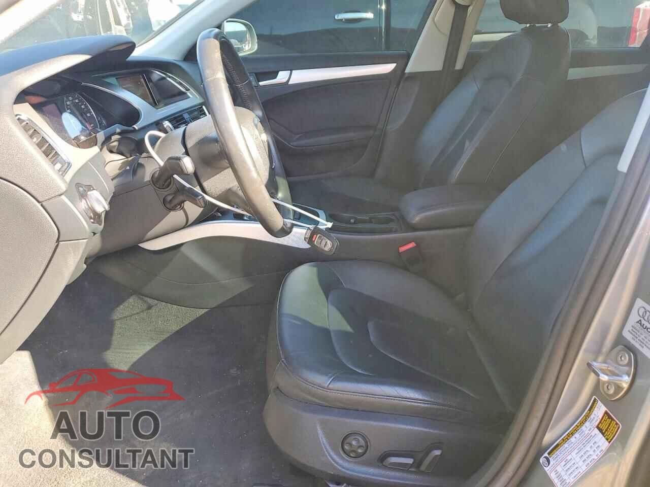 AUDI A4 2011 - WAUSFAFL4BA047136